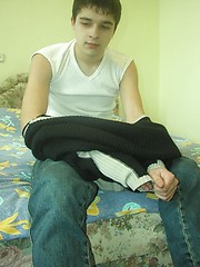 teens,blonde,shaved,softcore,solo,russian