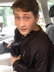 anal,bareback,hardcore,oral,outdoors,shaved,twinks,brunette,forest,car,pov