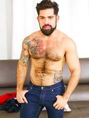 anal,hardcore,oral,rimming,hairy,tattoo,studs,brunette,sixpack,jeans