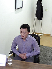 masturbation,handjob,amateurs,straight,twinks,uncut,brunette,office,pov
