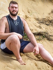 jackoff,masturbation,bears,hairy,outdoors,solo,brown hair