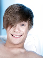 anal,bareback,hardcore,oral,twinks,euro